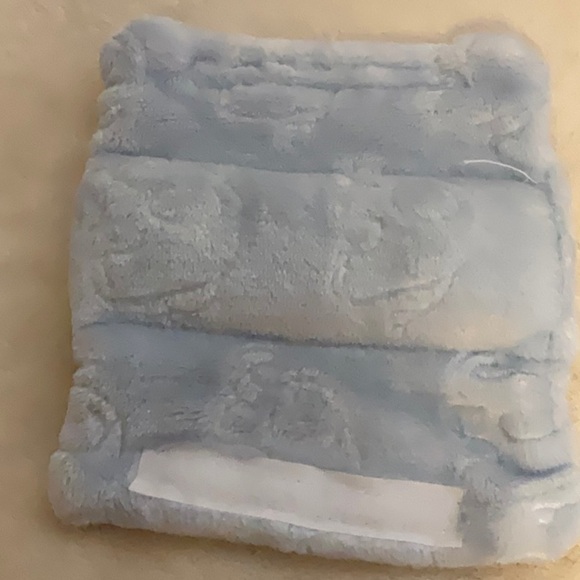 Cozy Gray and Blue Kids Mittens - Picture 2 of 8